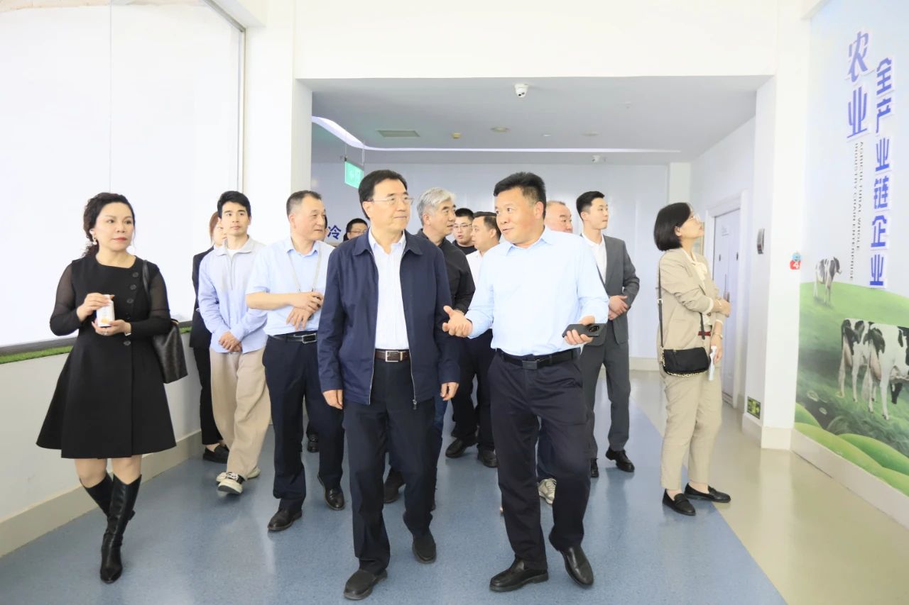 河南省2024國(guó)家“學(xué)生飲用奶計(jì)劃”推廣工作推進(jìn)會(huì)在鄭州成功舉辦！