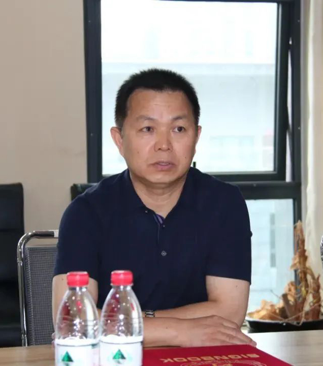 愛心奶情系學(xué)子，公益情溫暖人心—河南花花牛乳業(yè)集團(tuán)助力基金會“圓夢計劃?一杯奶”公益項目，愛心捐贈善款50萬元！