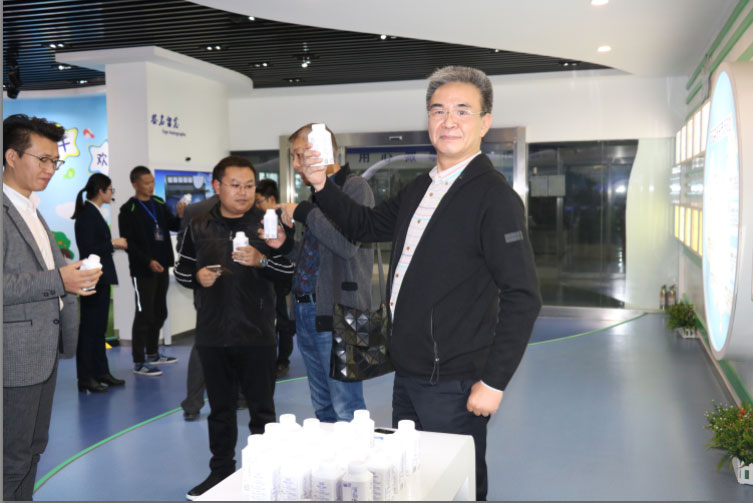 商界領(lǐng)袖俱樂部精英參訪花花牛！